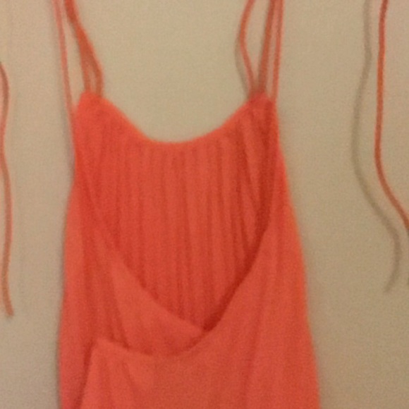 Oversized dresses with plies high-low - Picture 5 of 11